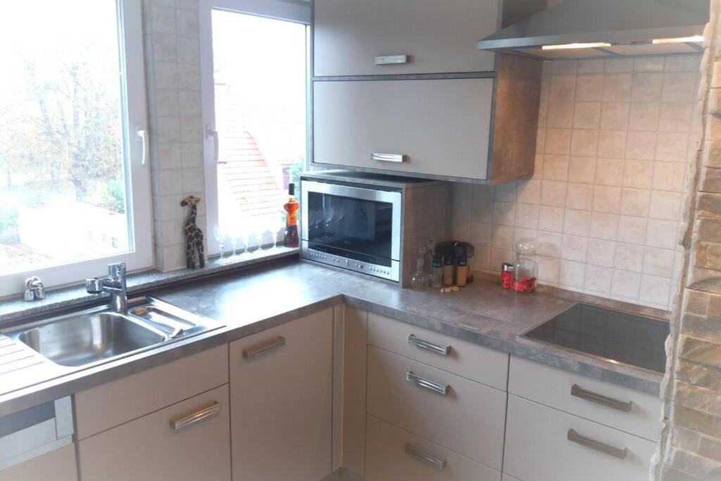 Neue, Helle Wohnung In Ludwigsburg, Nah Am Schloss Esterno foto